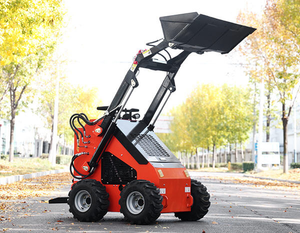 The 480 Mini Skid Steer Loader 23.5 hp is equipped with a Runtone gasoline engin