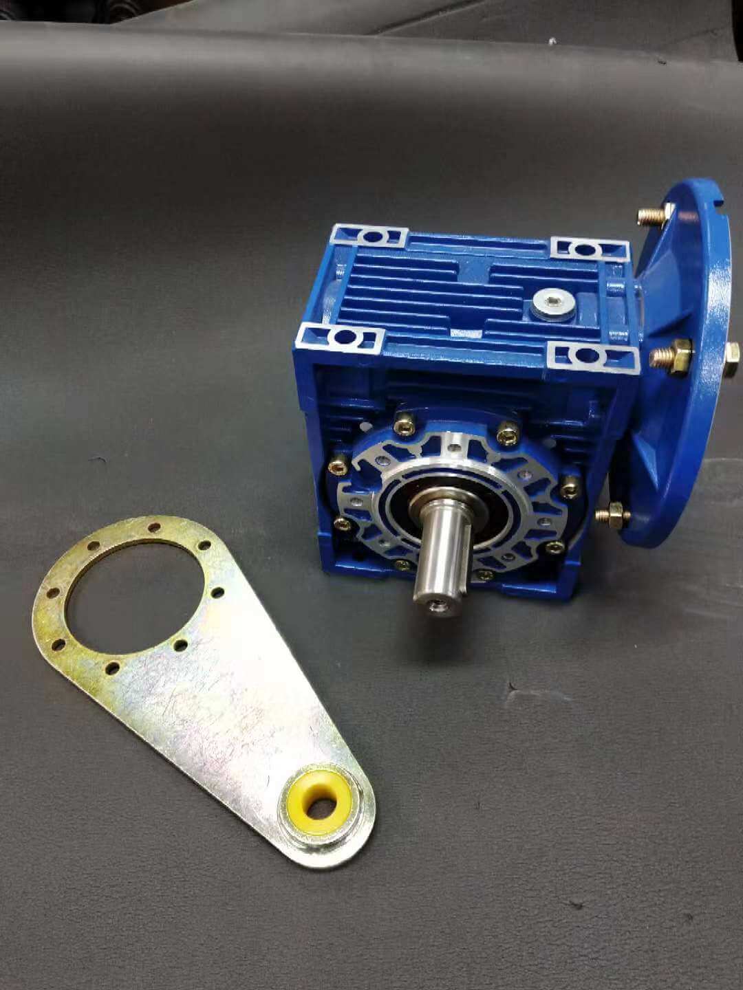 Torque Arm Right Angle Worm Drive Gearbox 050/063/075/090/110 Alloy Steel