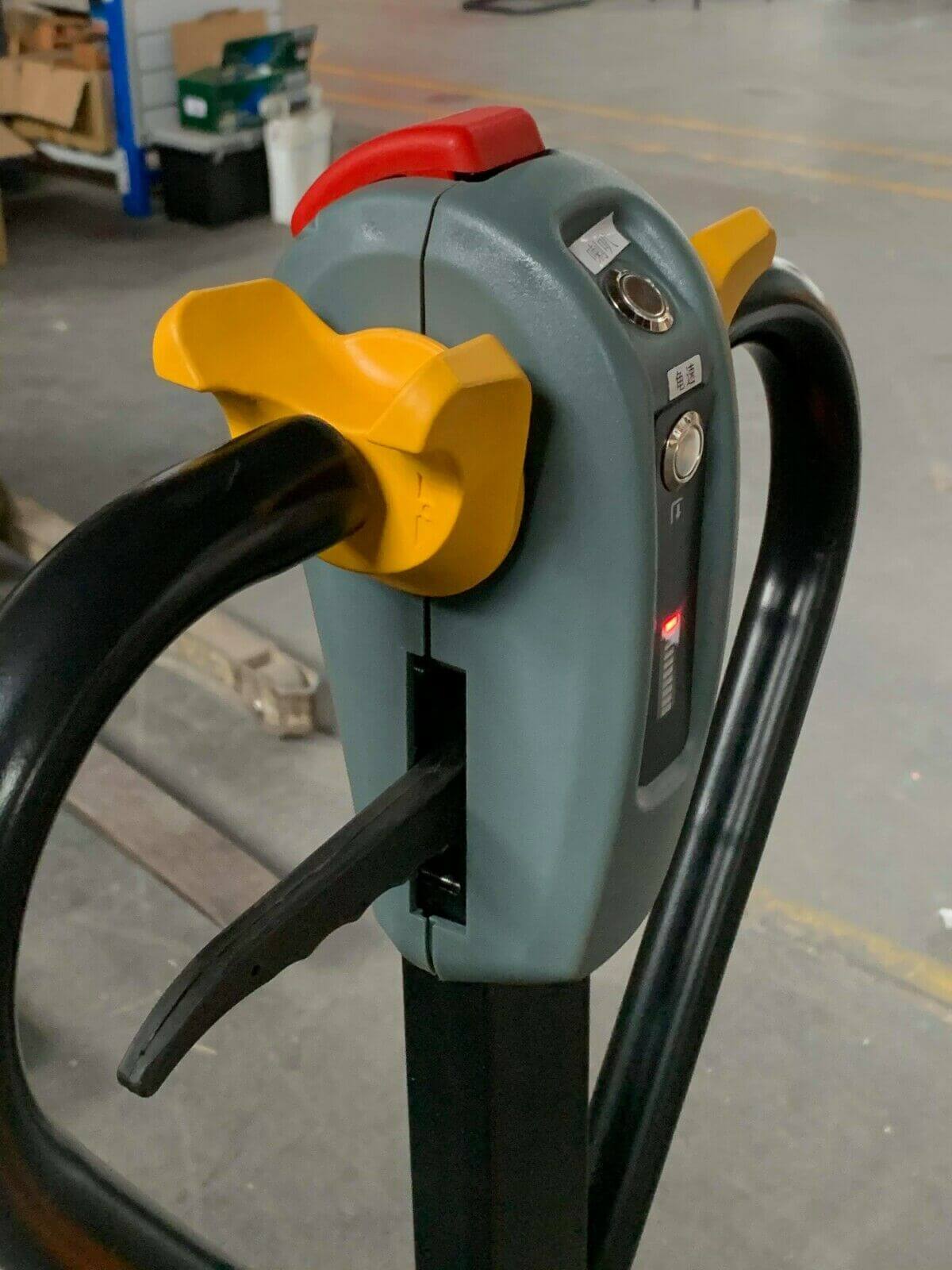 Semi-Electric Pallet Jack 1800kg Width 550mm Length 1175mm Fast Charging 48V