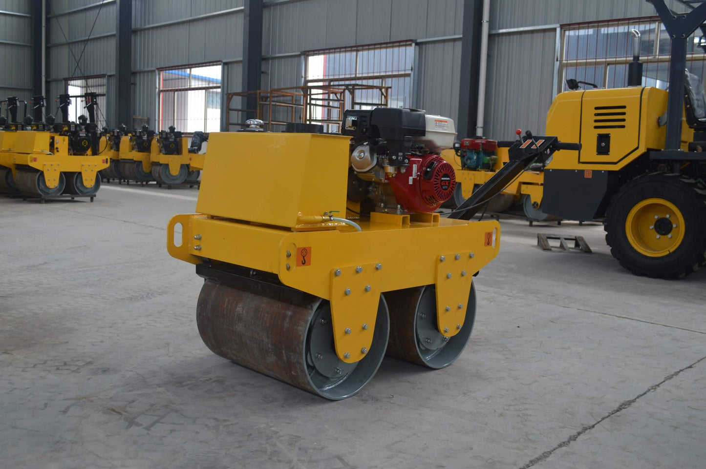 LY-YL600A Walk-behind Gasoline Tandem Roller 9HP Hand-held Tandem Roller