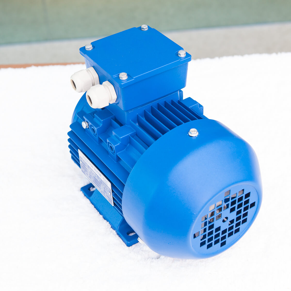 Conon Motor 24mm Electric motor Three phase 415v