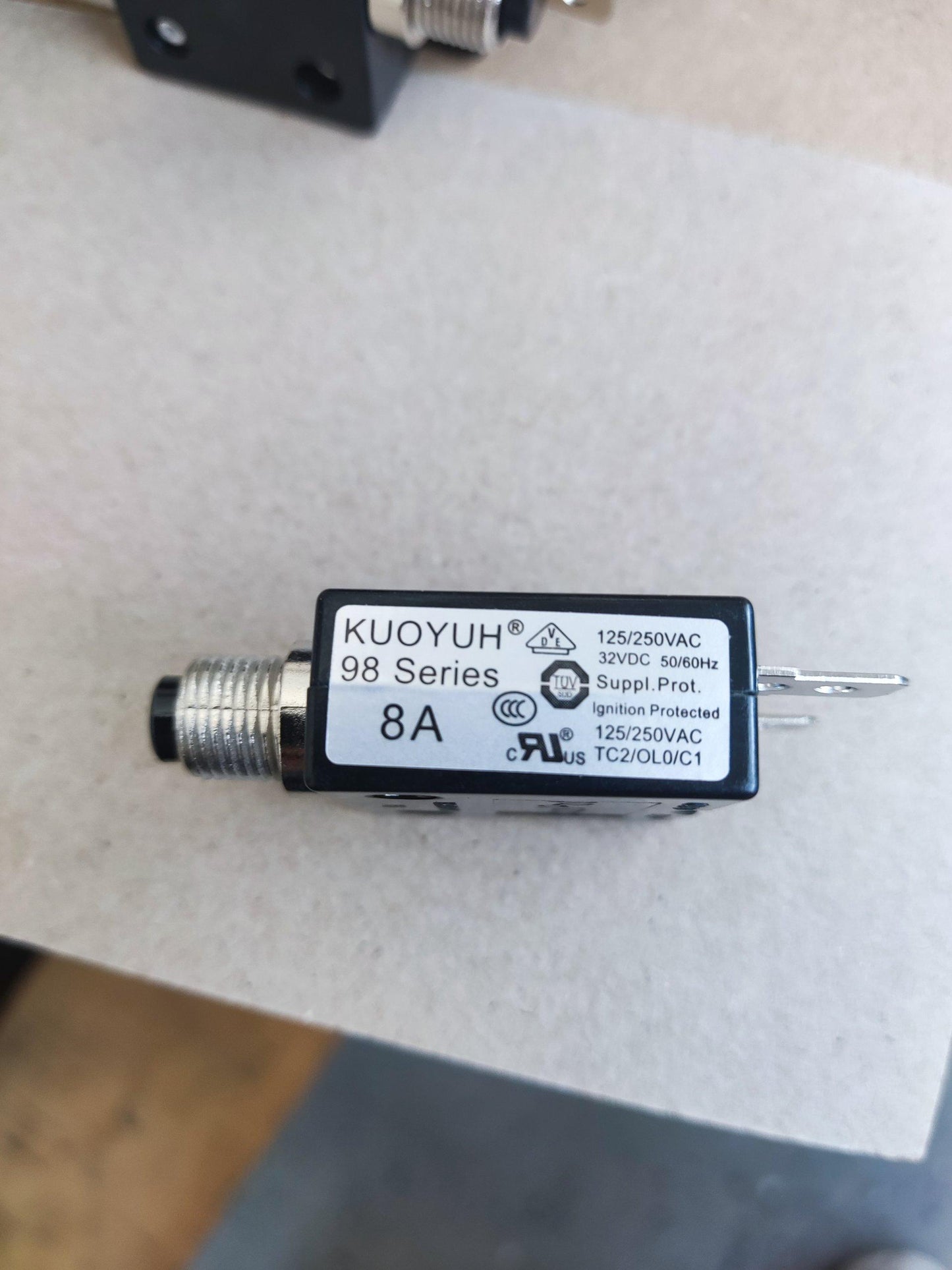 Overload Protector 5A-40A Thermal Overload Protector Reset Switch Fuse