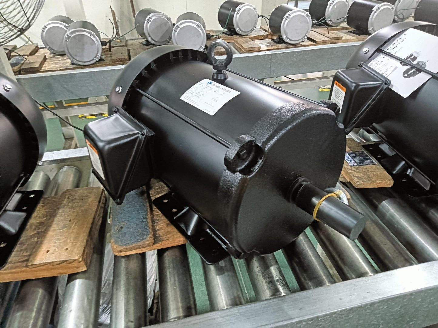 Three Phase NEMA Electric Motor 415V 5.5kw 7.5HP 1400rpm Frame 213T TEFC IP44