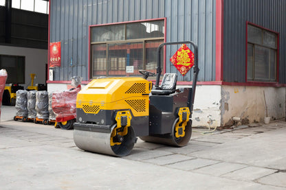 LY-YL1000 Full Hydraulic 2T Small Roller Dual Drive Vibrating Backfill Compactor