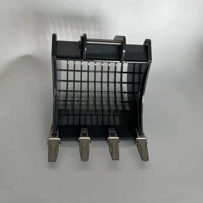 Small crawler excavator 50cm metal screening bucket